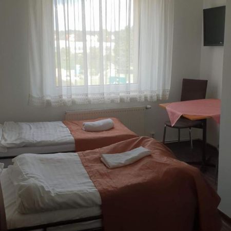Restauracja I Noclegi Pod Sikorka Kobior Kültér fotó