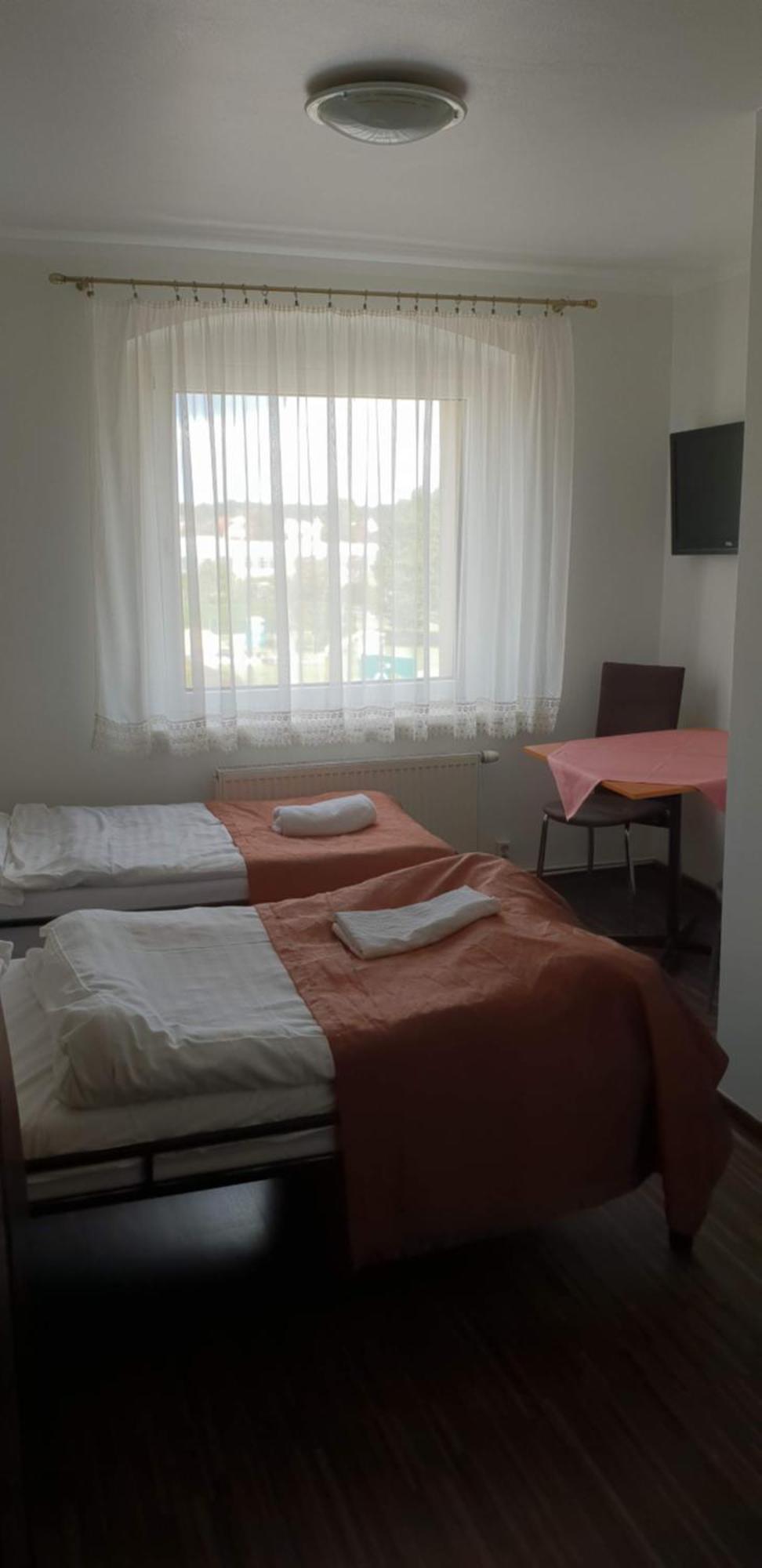 Restauracja I Noclegi Pod Sikorka Kobior Kültér fotó