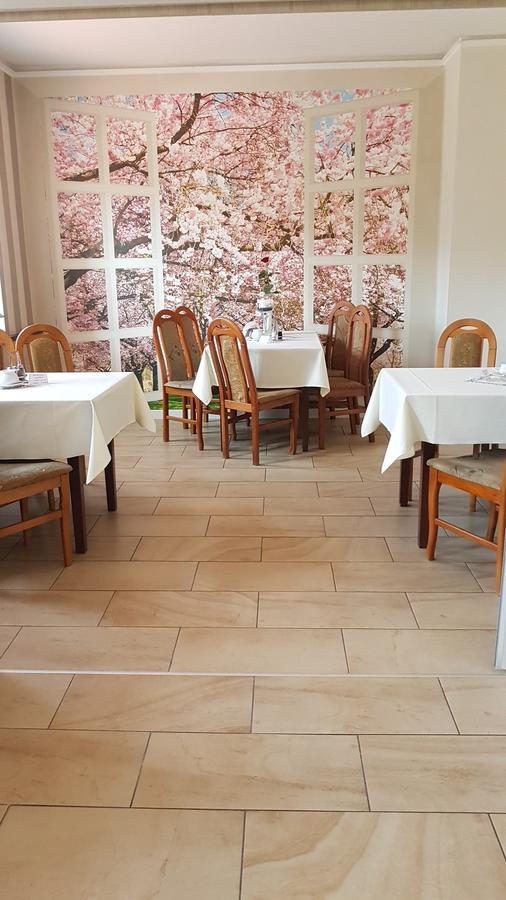 Restauracja I Noclegi Pod Sikorka Kobior Kültér fotó